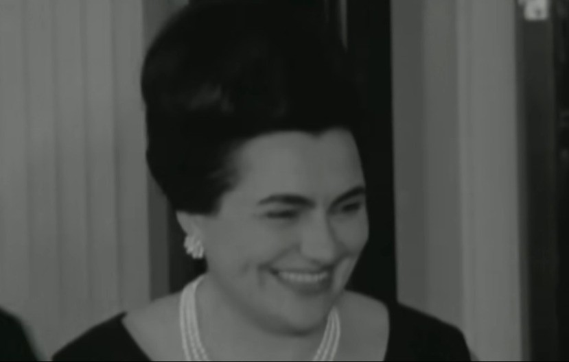 Malo ko zna ovu stranu Jovanke Broz: Baratala puškom kao od šale, a evo kako se suprotstavila zvijeri